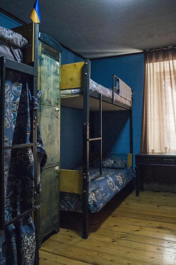 Your Room Hostel Tbilisi Esterno foto