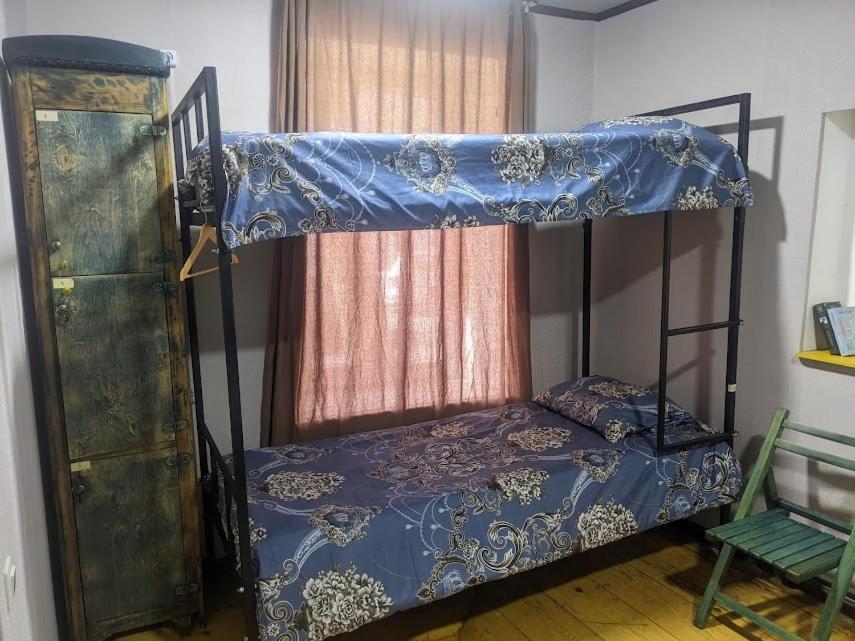 Your Room Hostel Tbilisi Esterno foto